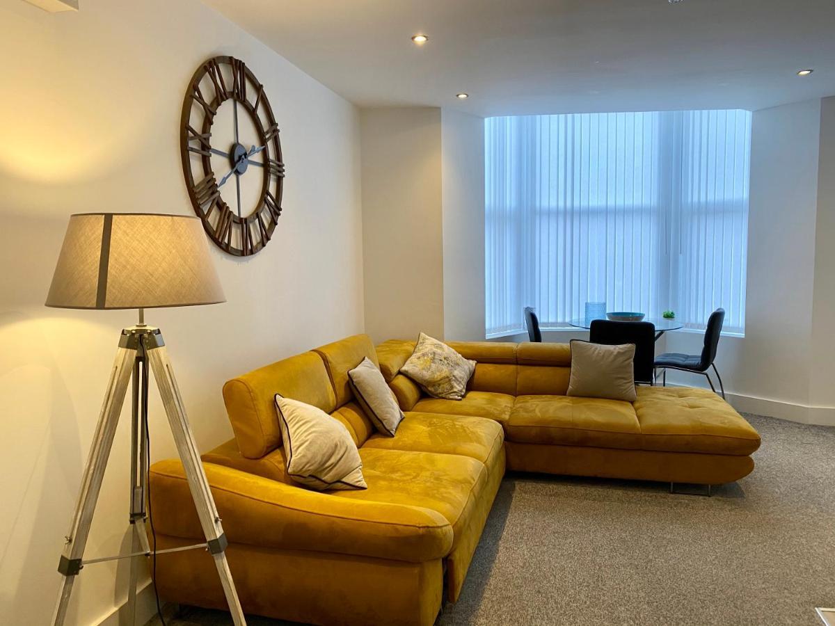 Winter Gardens Service By Balckpool Service Apartment Blackpool