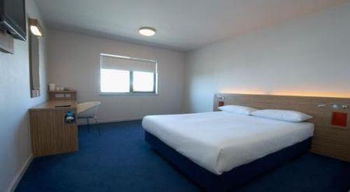 Travelodge South Shore