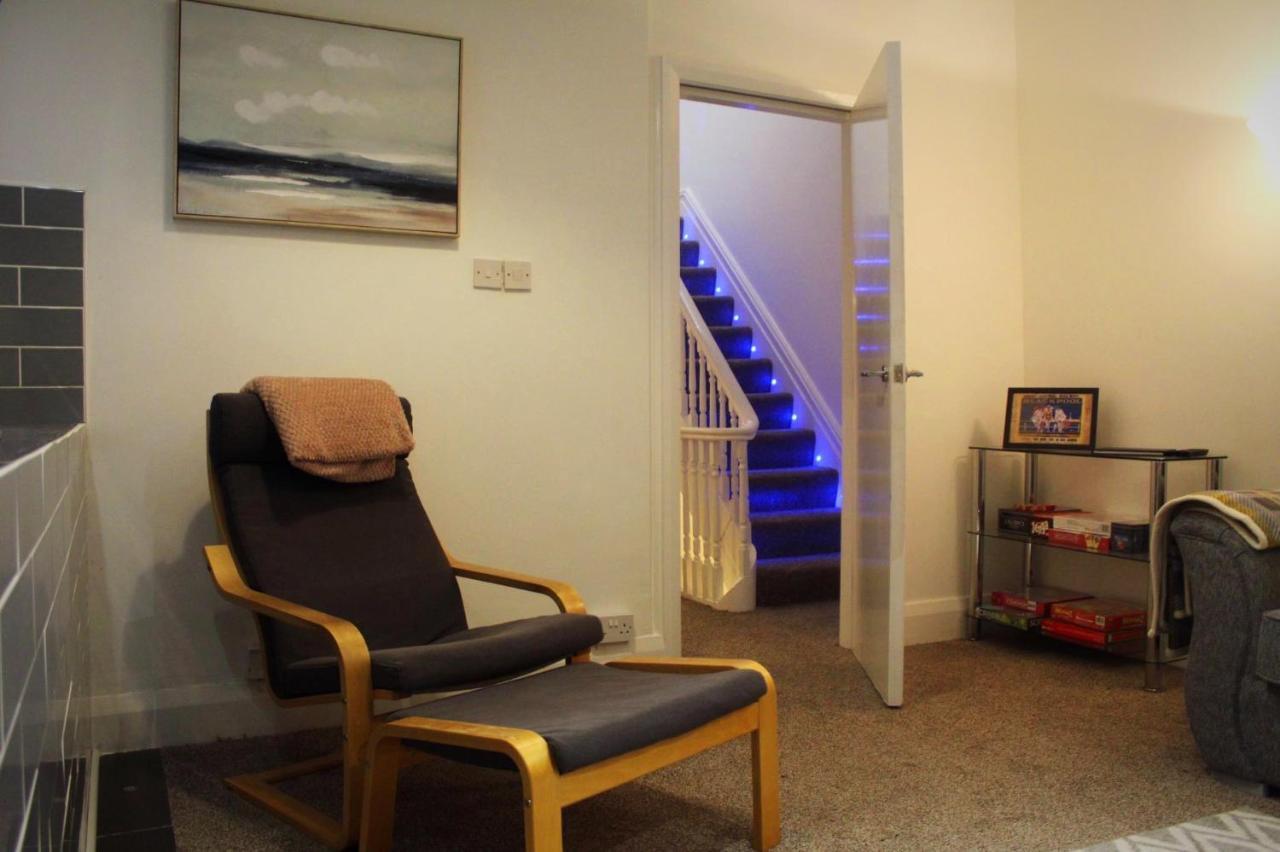 The Place By The Sea Apartment