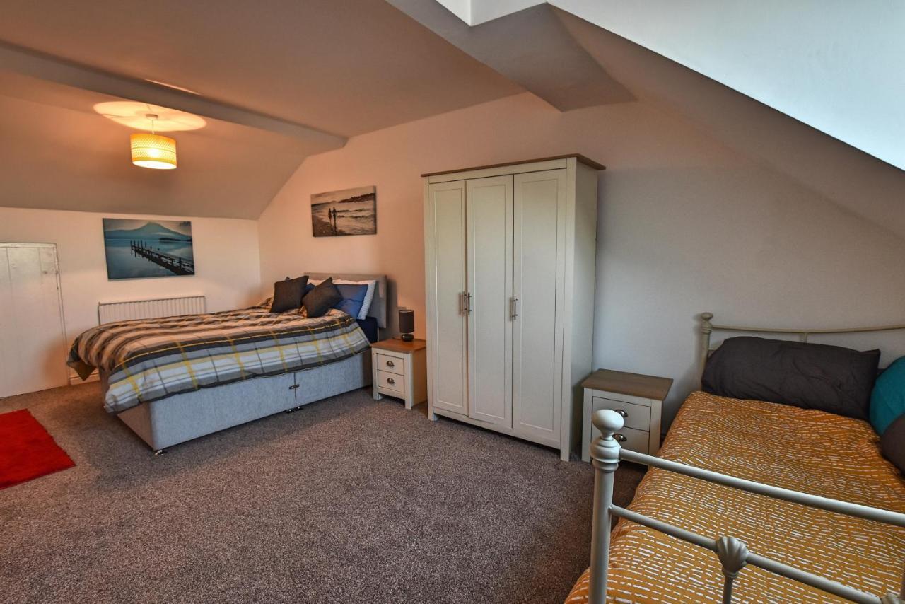 Apartment The Place By The Sea *