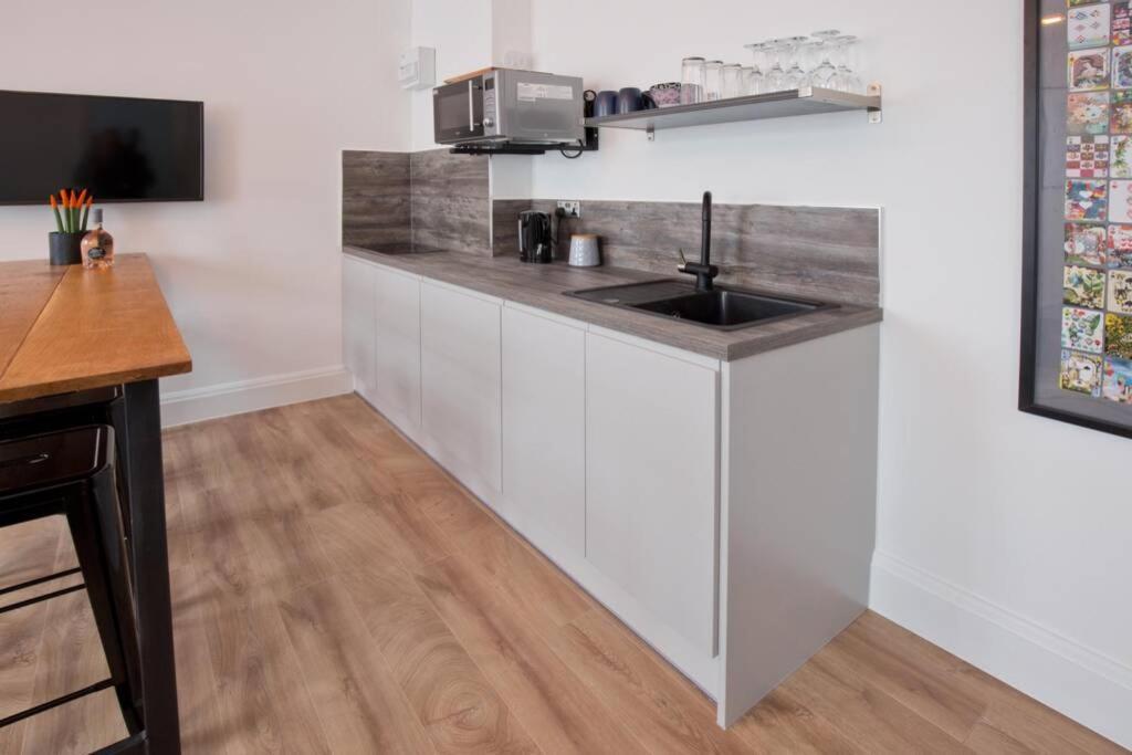 Blackbird Luxury 10 Apartment *
