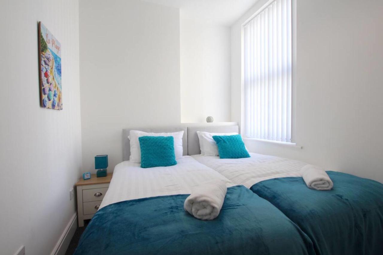 Coast Station Road Apartment Blackpool