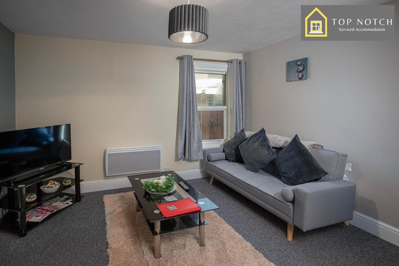 2 Bedroom At , Top Notch Serviced , Free Wifi