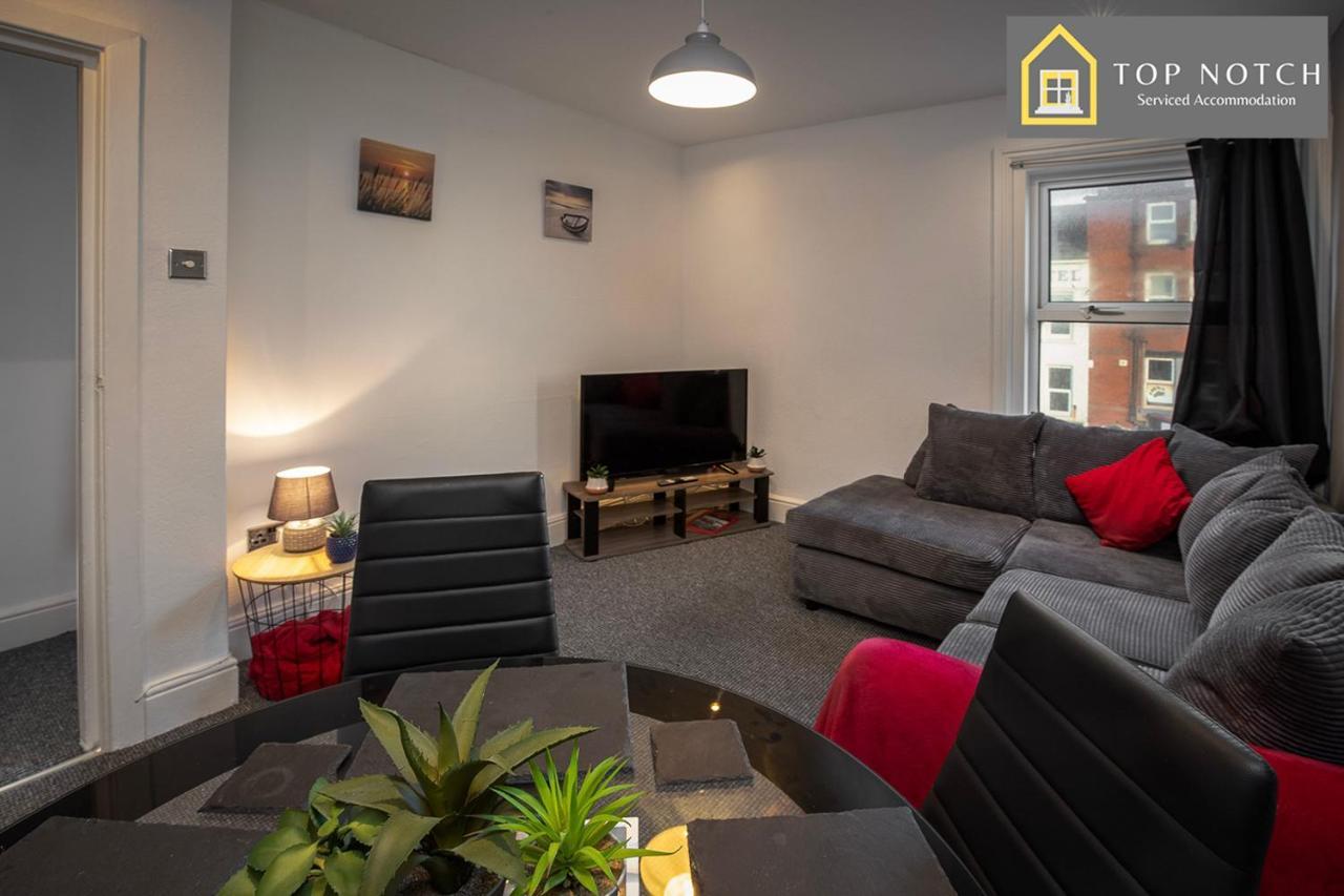 2 Bedroom At , Top Notch Serviced , Free Wifi Apartment *