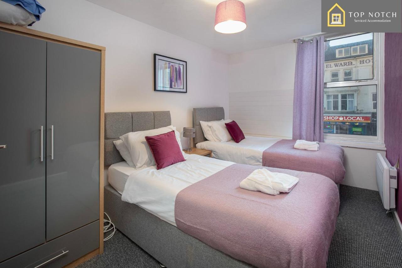 2 Bedroom At , Top Notch Serviced , Free Wifi Apartment