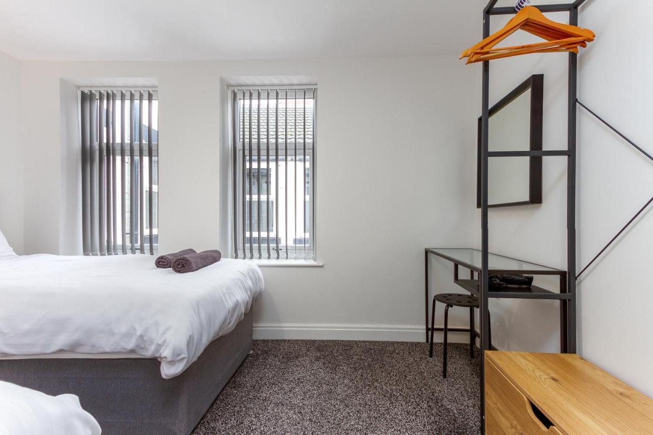 Kings Court Modern Aparthotel, Town Centre - Collection Apartment
