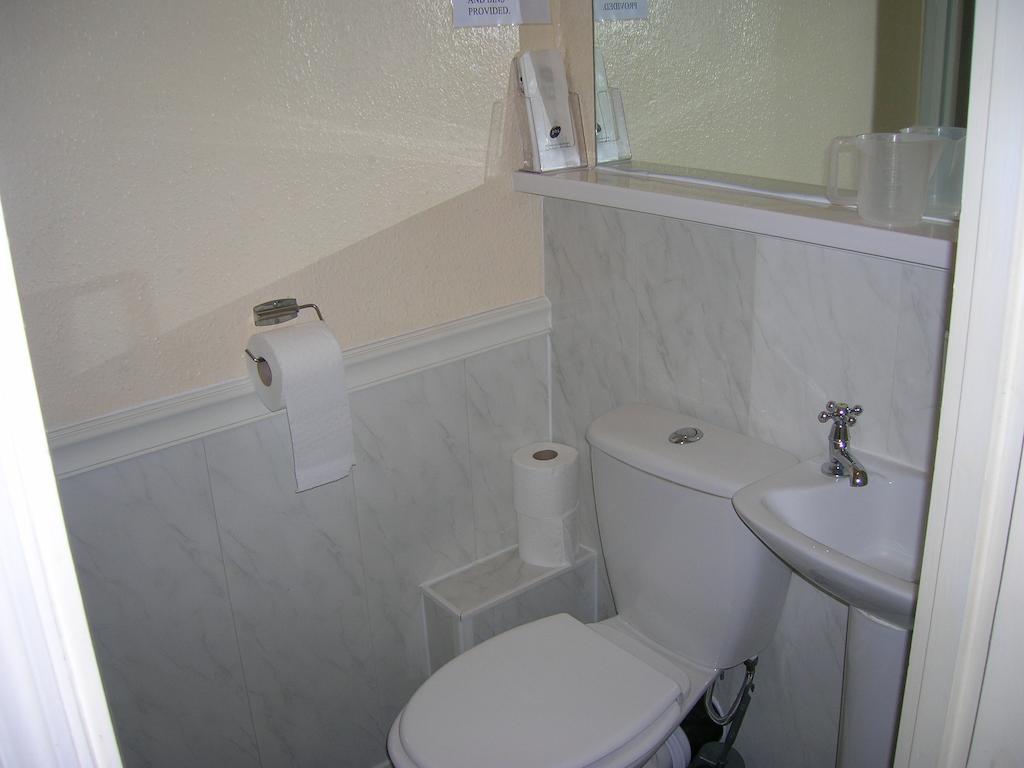 Heywood House Hotel