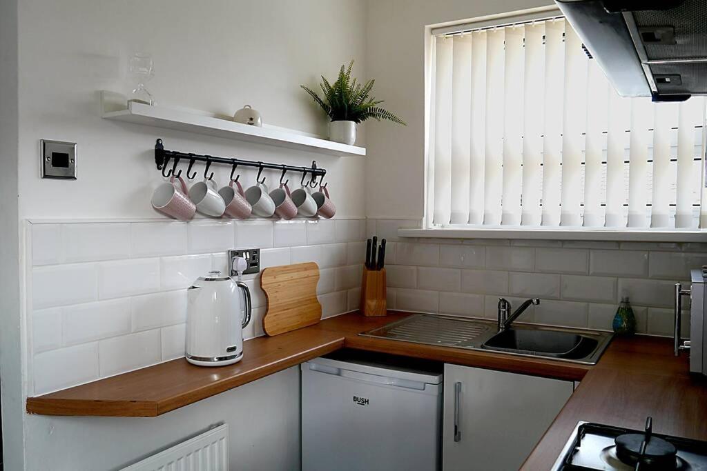Bee Bungalow In Apartment Blackpool