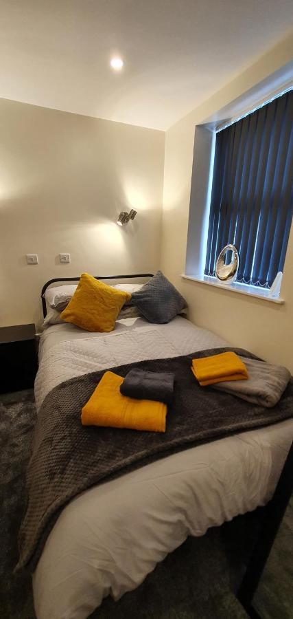 St Nicholas Apartment *