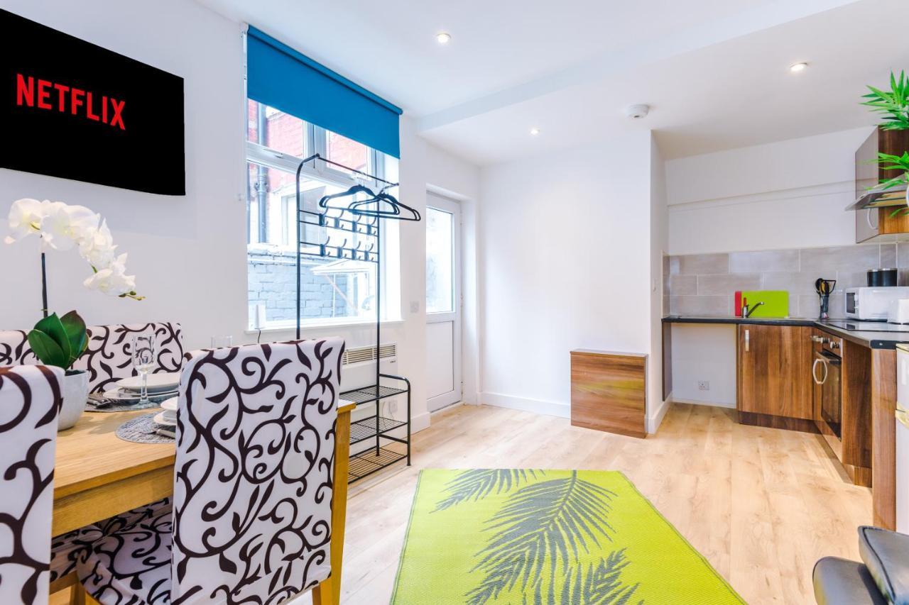 Apartment Empire - Grasmere Road *