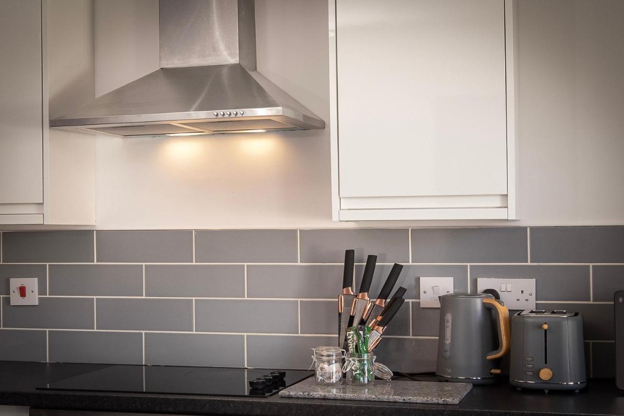 02 Holmfield Apartment Blackpool