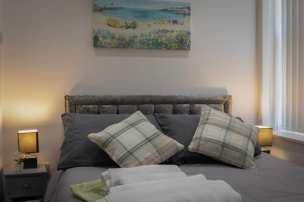02 Holmfield Apartment