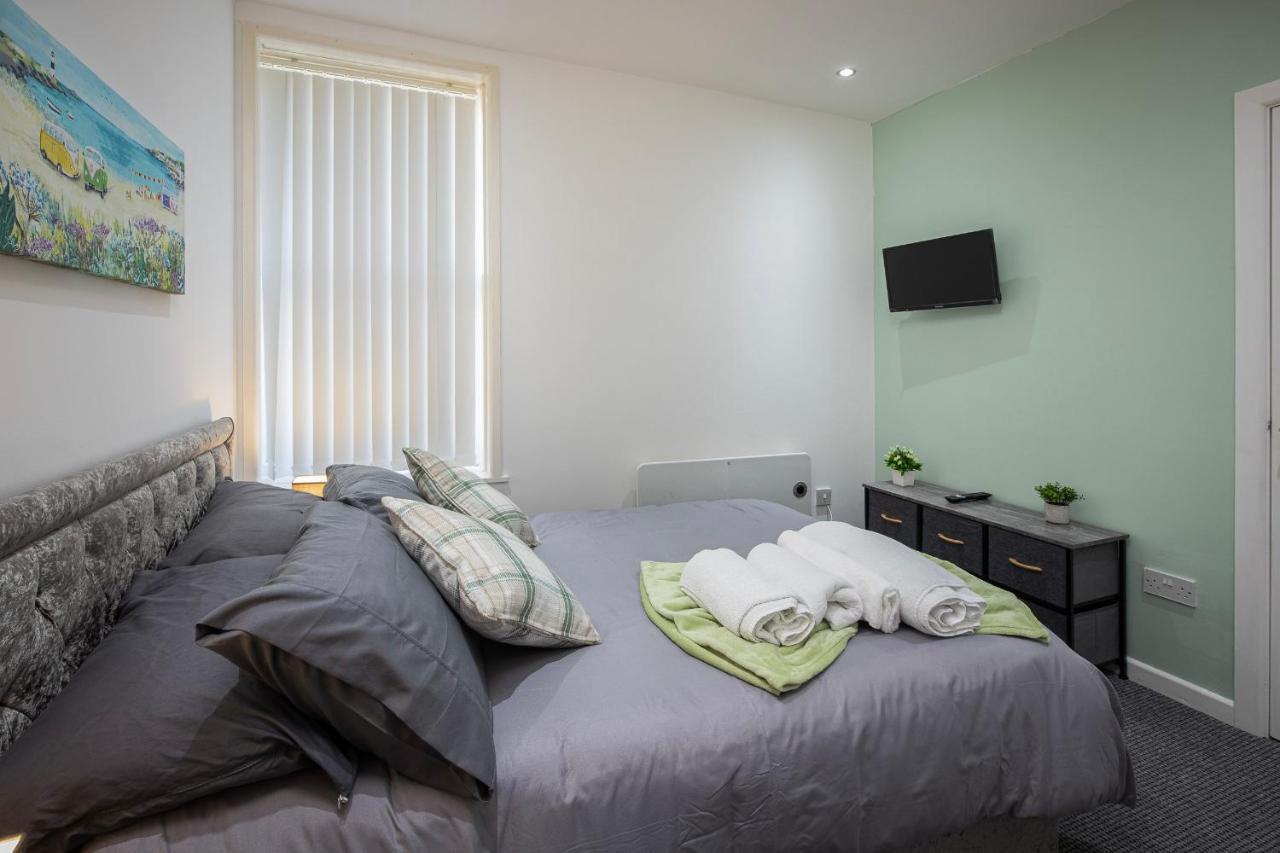 Apartment 02 Holmfield Blackpool