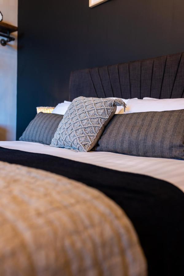 Veyron - Part Of The V Group Apartment