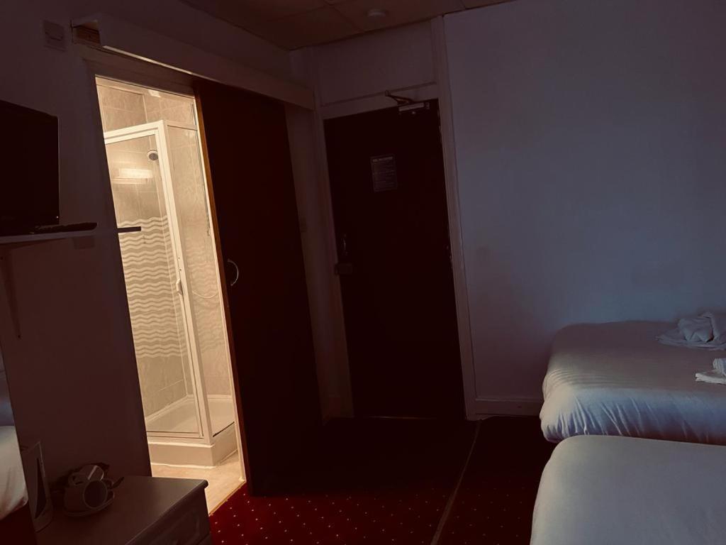 Hotel Sunset