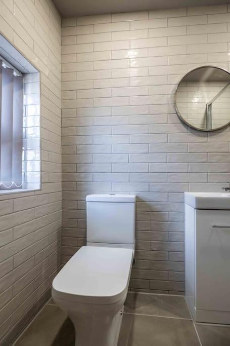 Apartment V-one By The V Group *