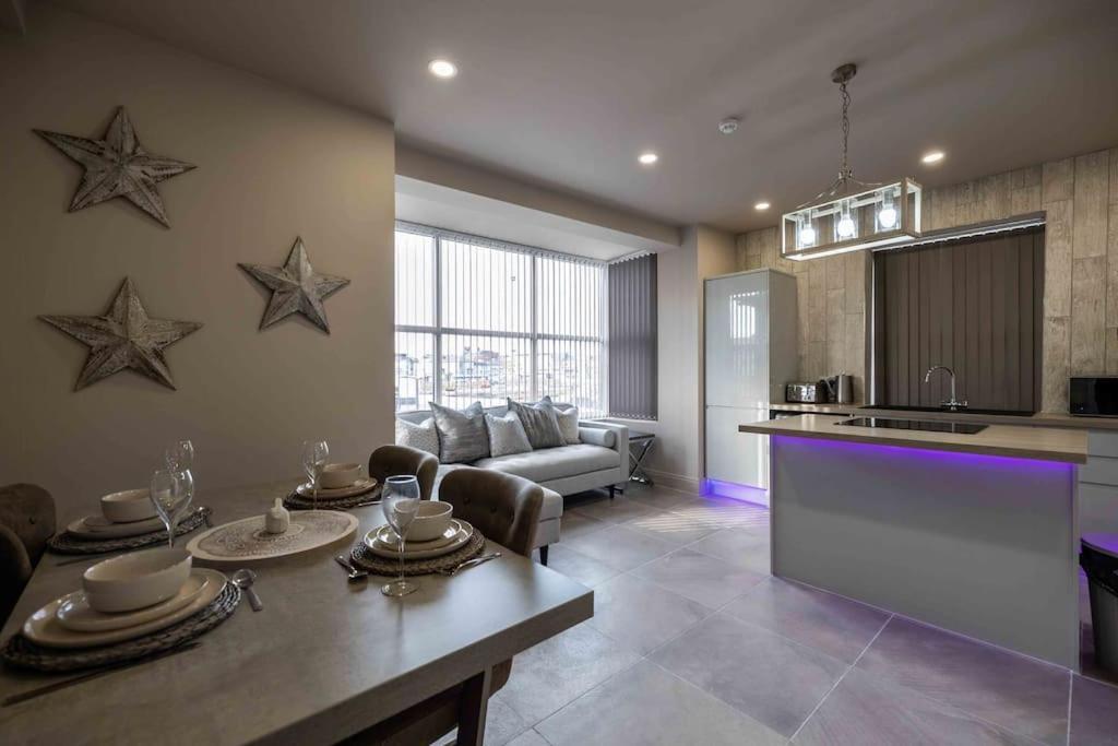 V-one By The V Group Apartment