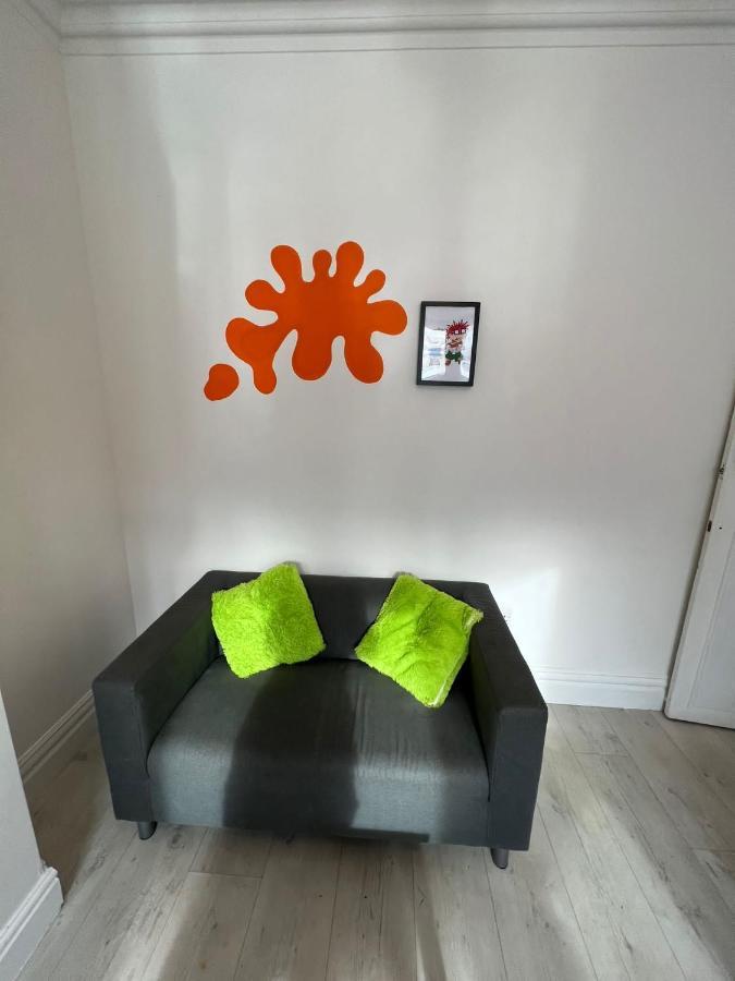 Nickelodeon House Great For Kids *