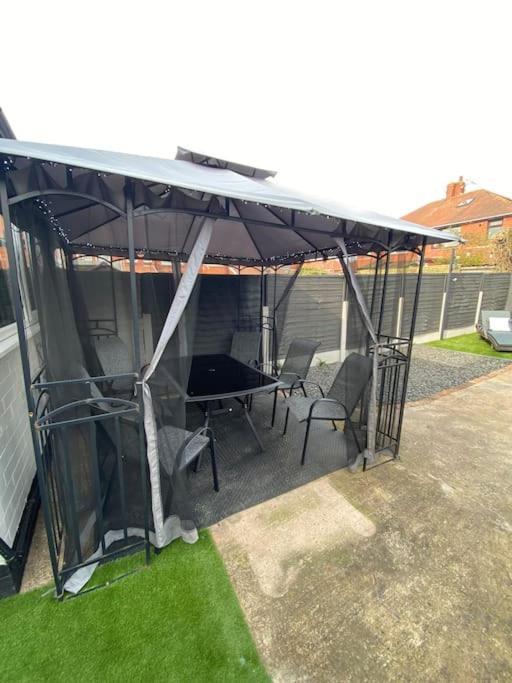 Holiday home New 3 Bedroom Family With Outdoor Living