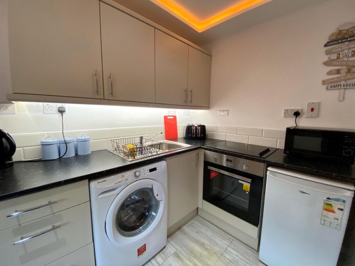 Apartment Kennedy House By Service Blackpool