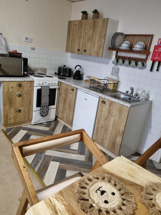 The New Sandygate Flats Apartment