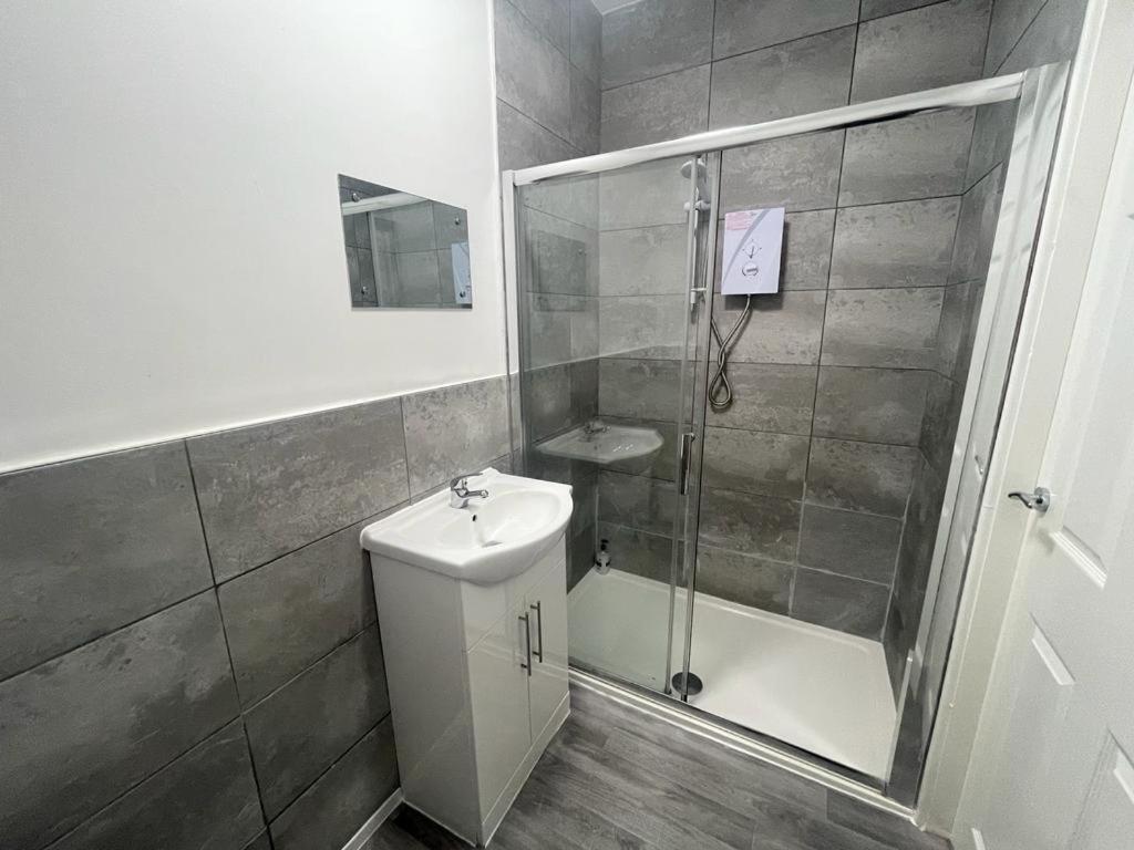 The Belmont Sasco Apartment *