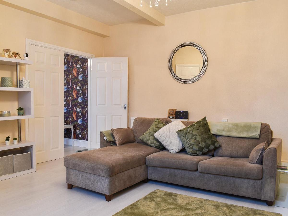 Grove Holiday home