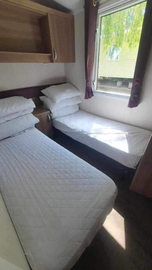 Caravan 66 Kensington At Marton Mere Holiday Park * Blackpool