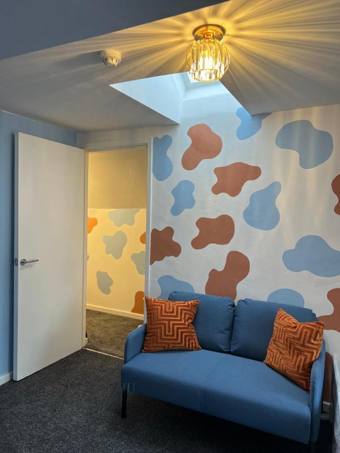 Quirky Attic Apartment Blackpool