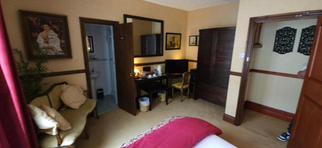 Madiera Hotel 3*