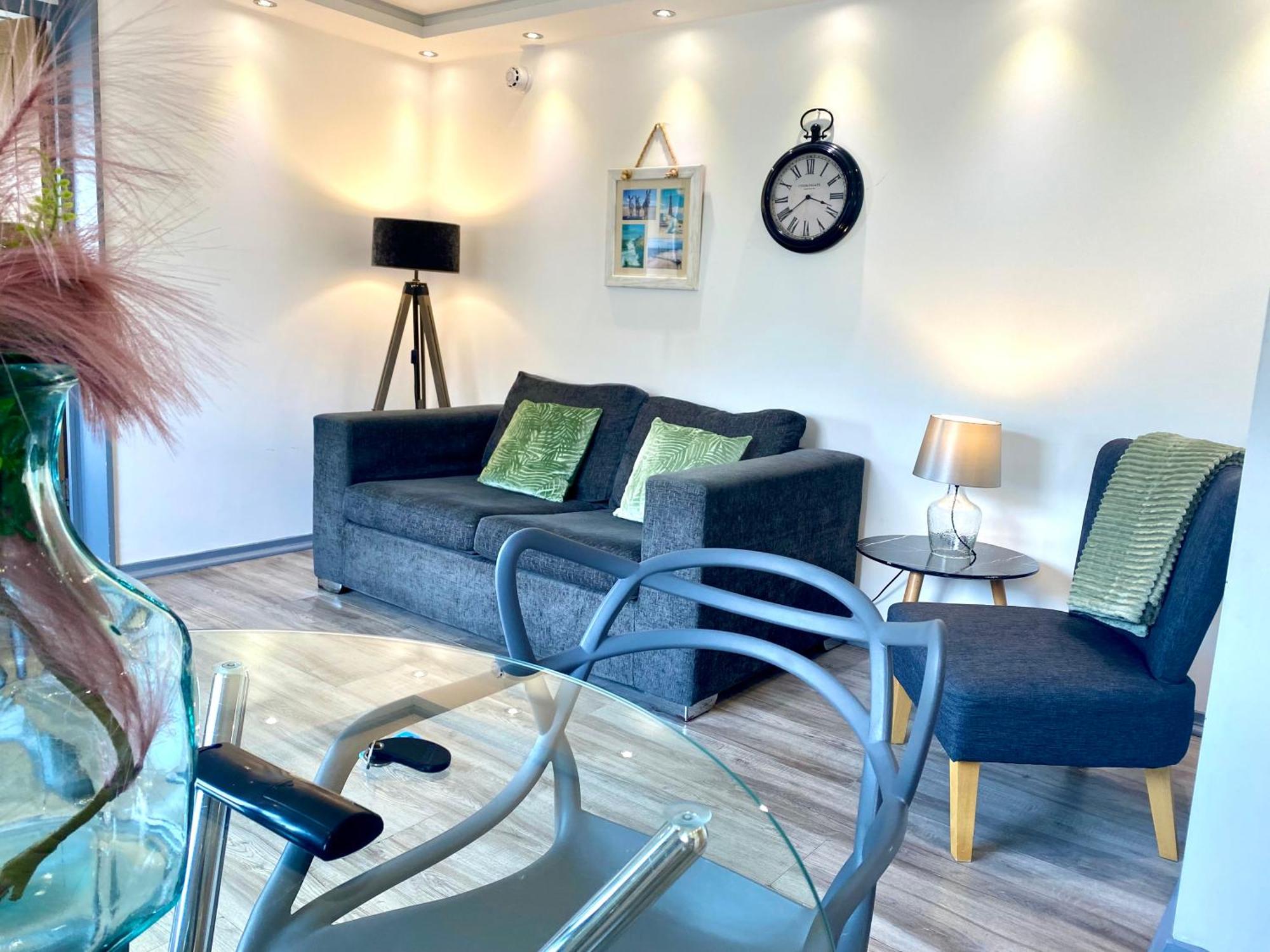 Apartment Kennedy House By Service Blackpool