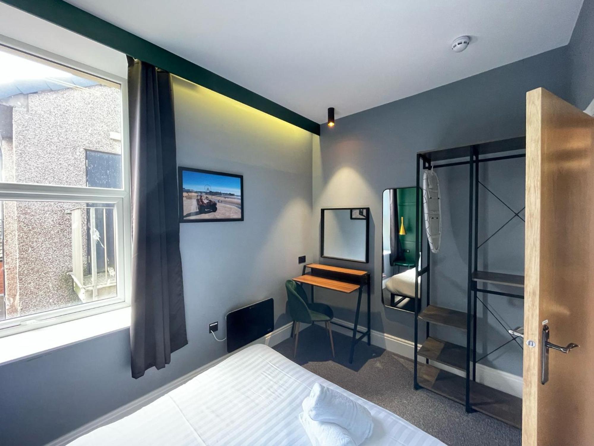 Apartment The Luxury Penthouse By Sasco