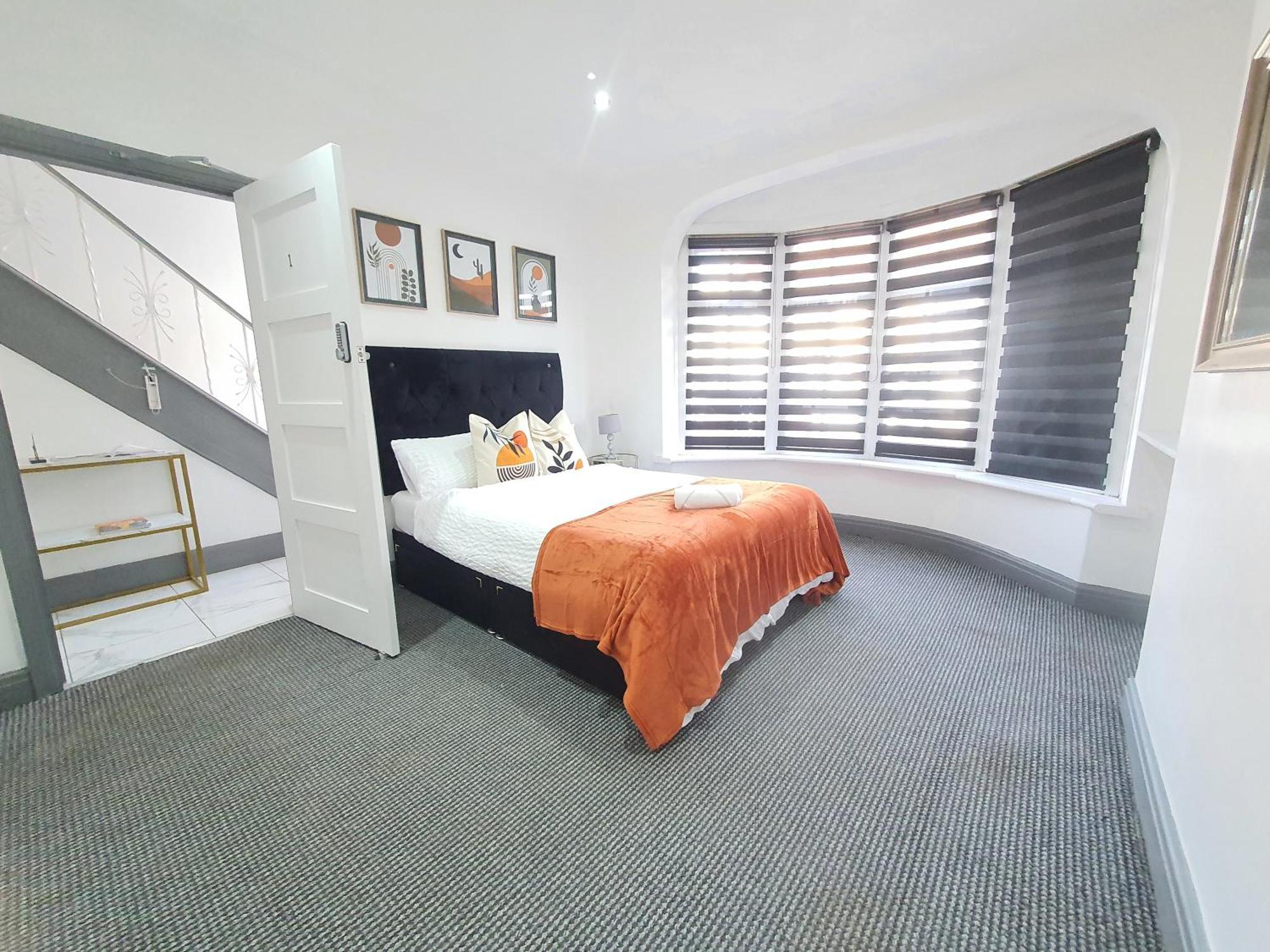 Holiday home Only Family Groups - Pets For Free - Sleeps 8 - Sofabed *