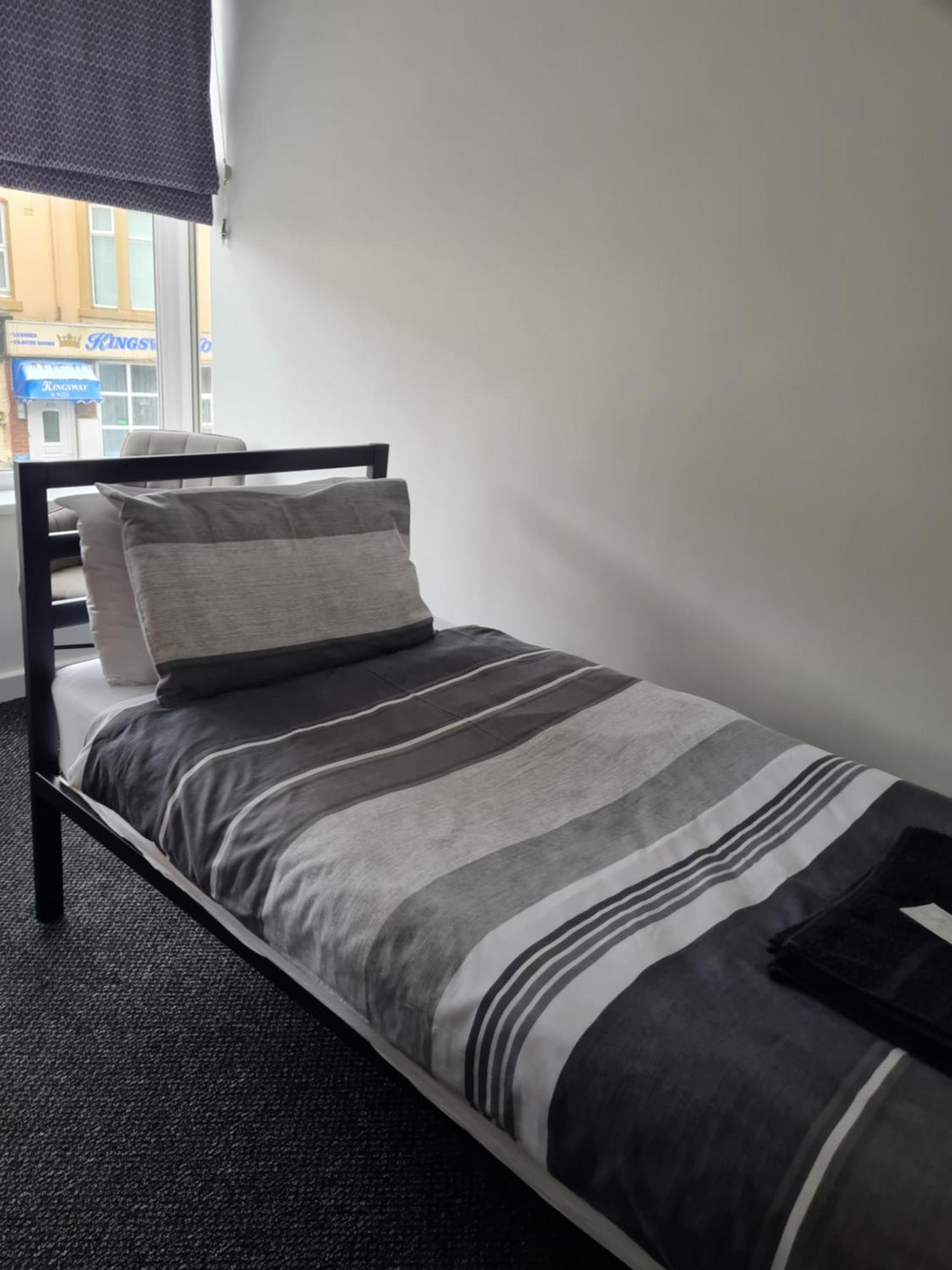 Bed & Breakfast The Last Post Blackpool