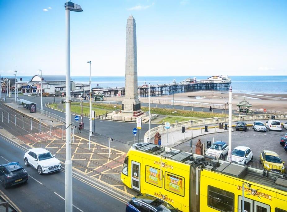 Belgravia Duplex Seaview Apartment Blackpool