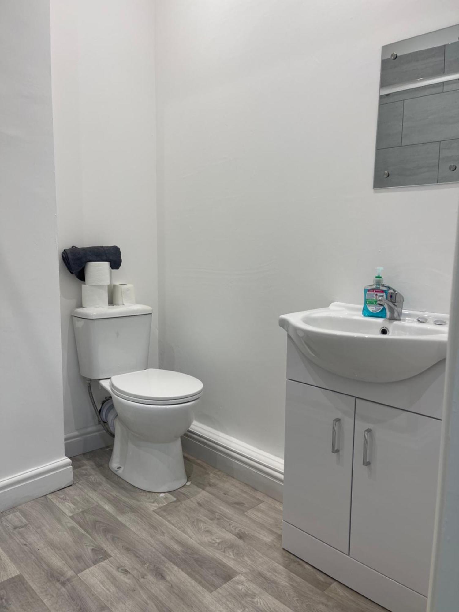Apartment Ground Floor - Balmoral - 2 - Sleeps 6 Free Wifi Blackpool