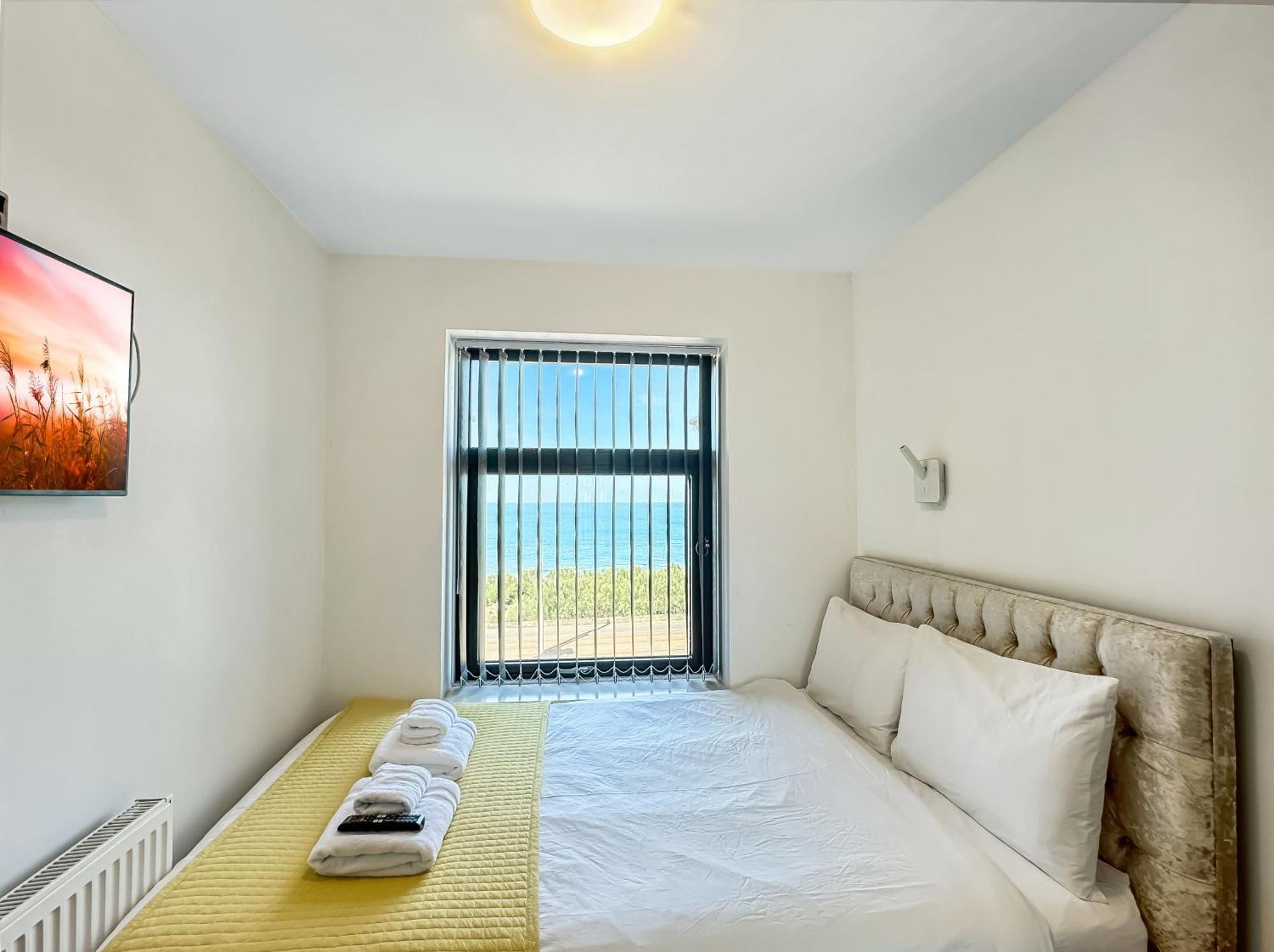 Apartment Granada Apartments Berkeley Blackpool