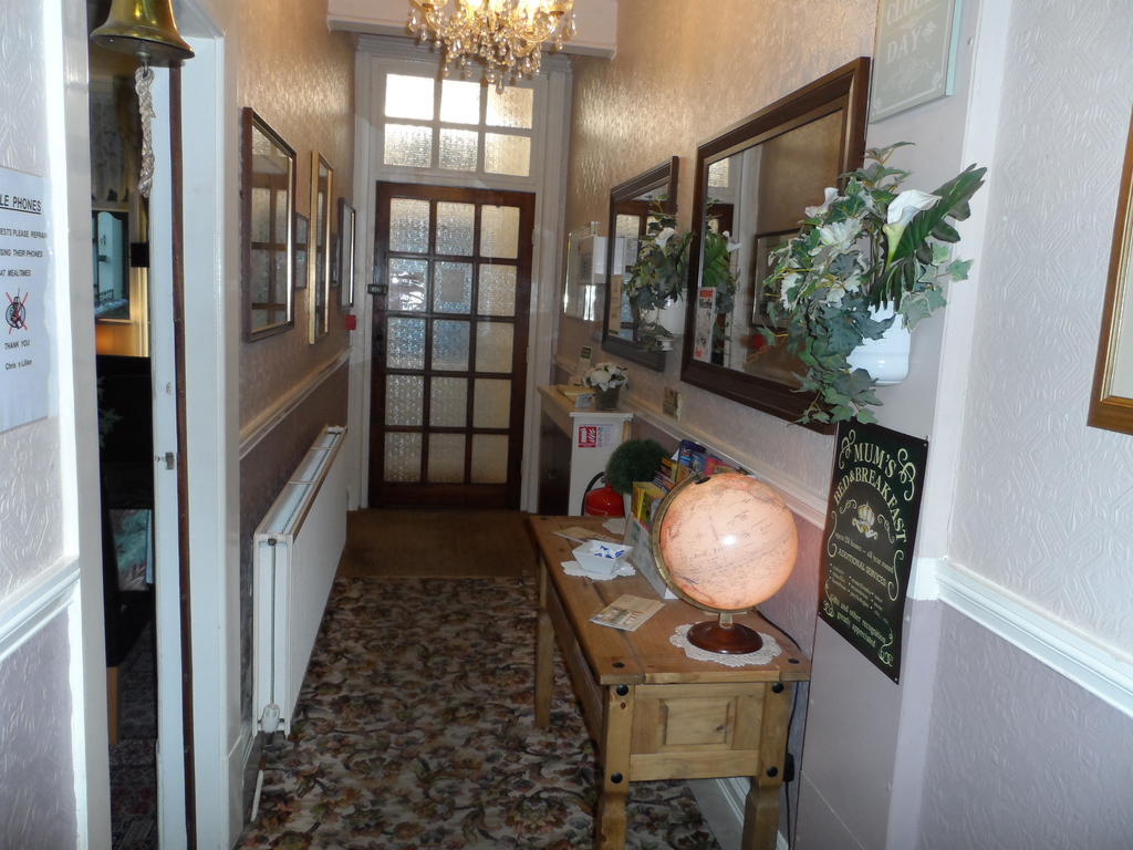 Guest house Fairhaven - 46 Palatine Road Blackpool