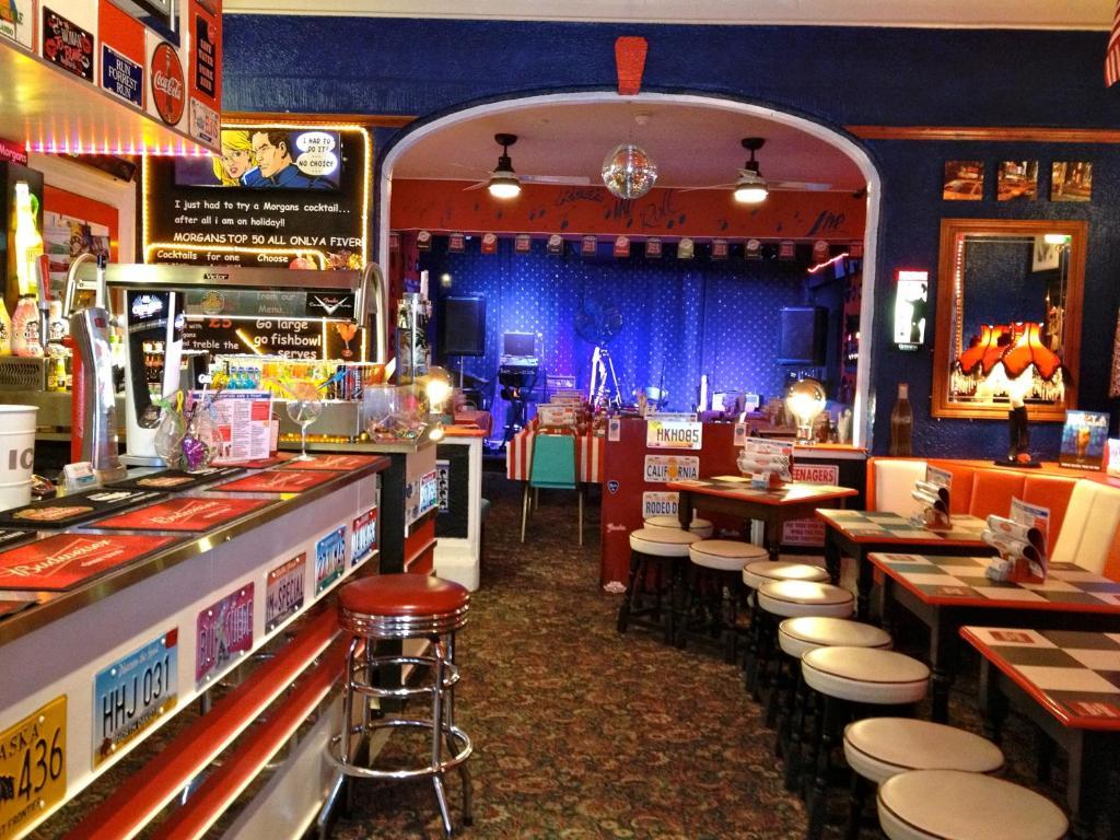 Charlton Aparthotel 3*