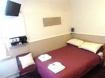 Hotel Delamere