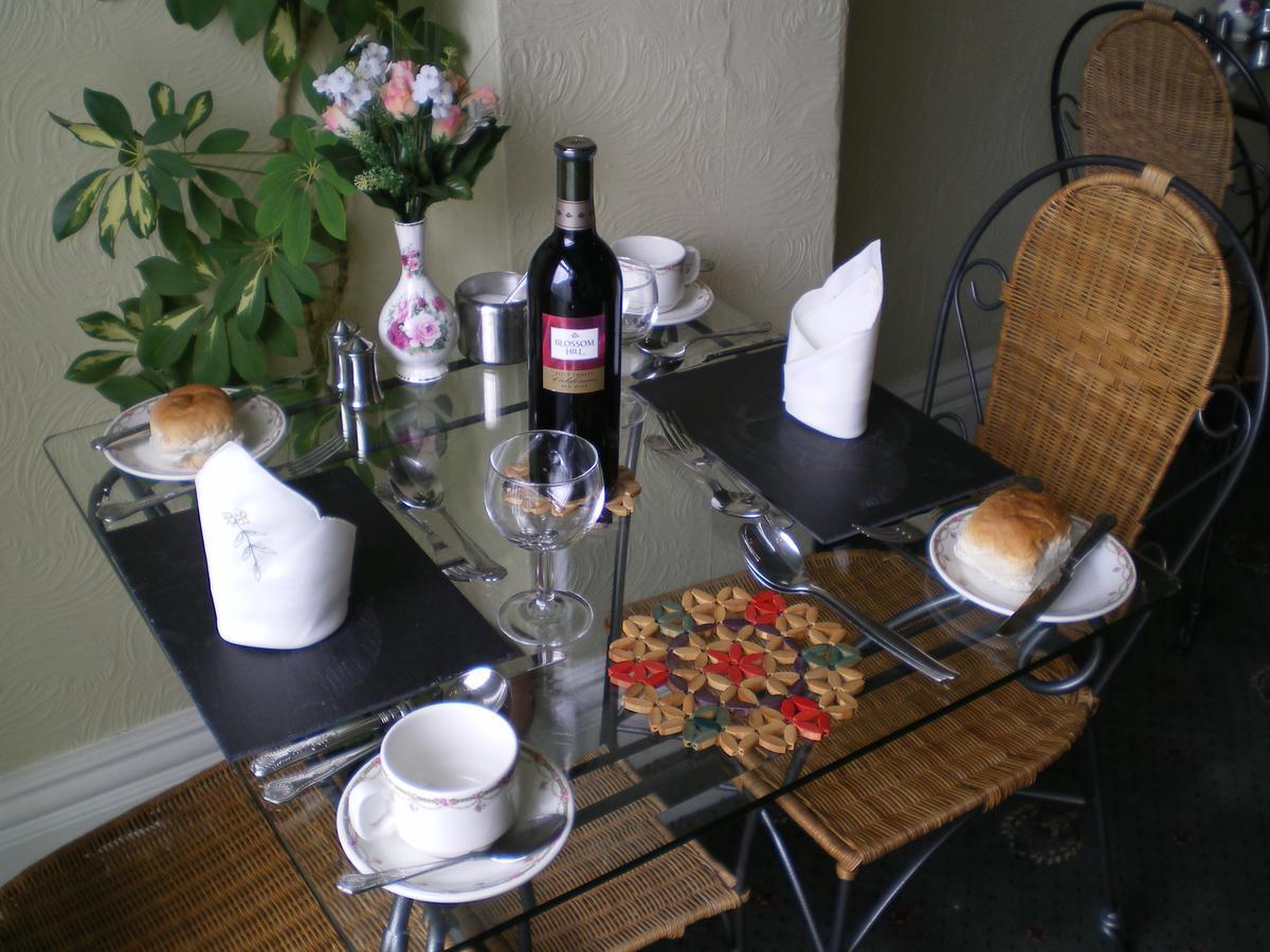 The Hartshead - Families & Couples Guest house 3*