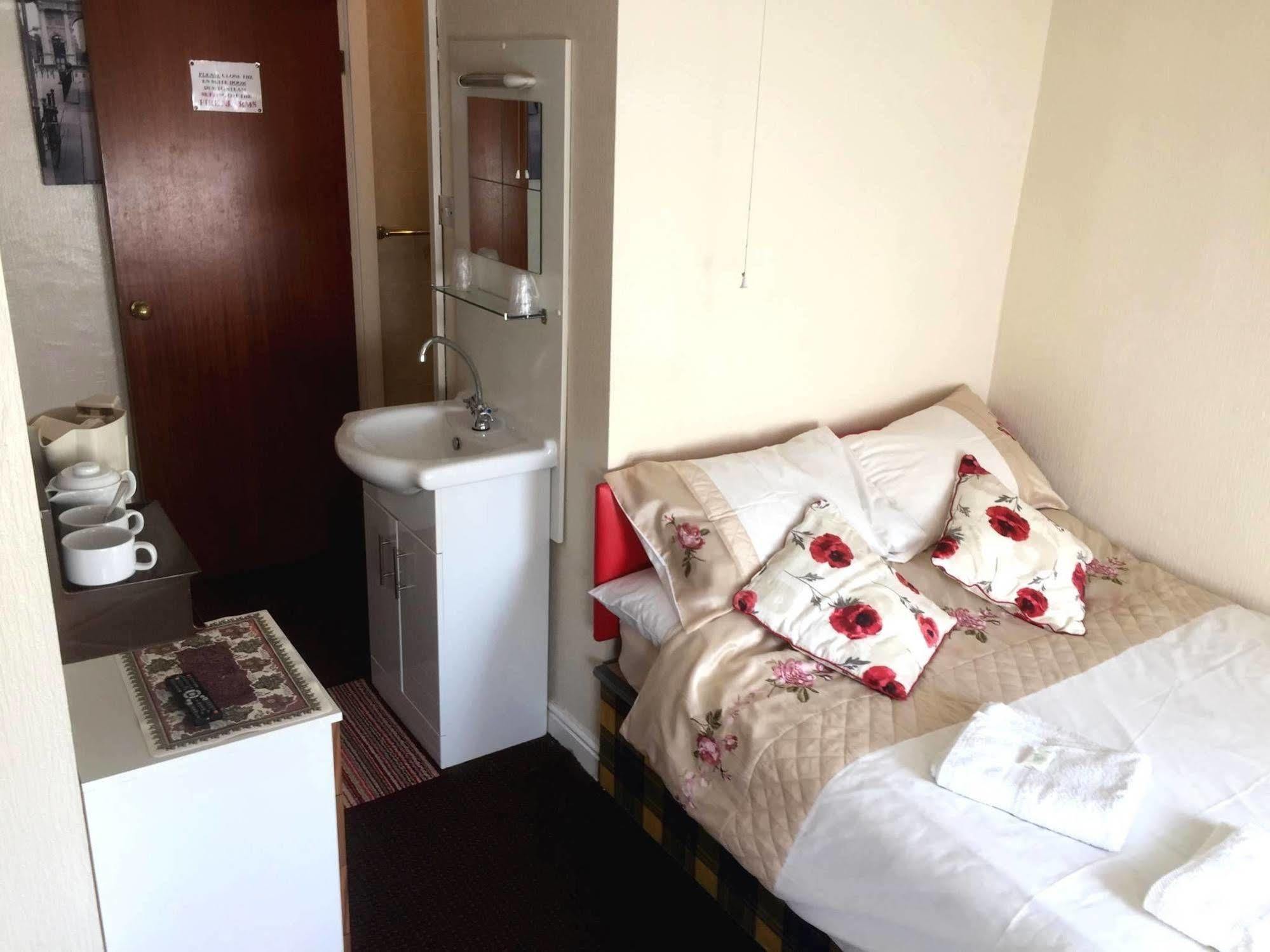 Guest house Willow Grove Blackpool