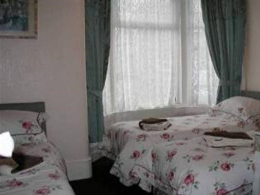 Willow Grove Guest house