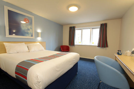 Travelodge South Shore 3*
