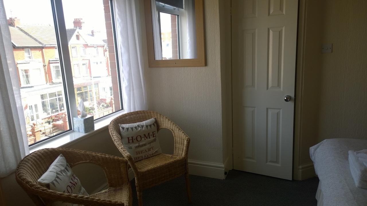 The Hartshead - Families & Couples Guest house 3*