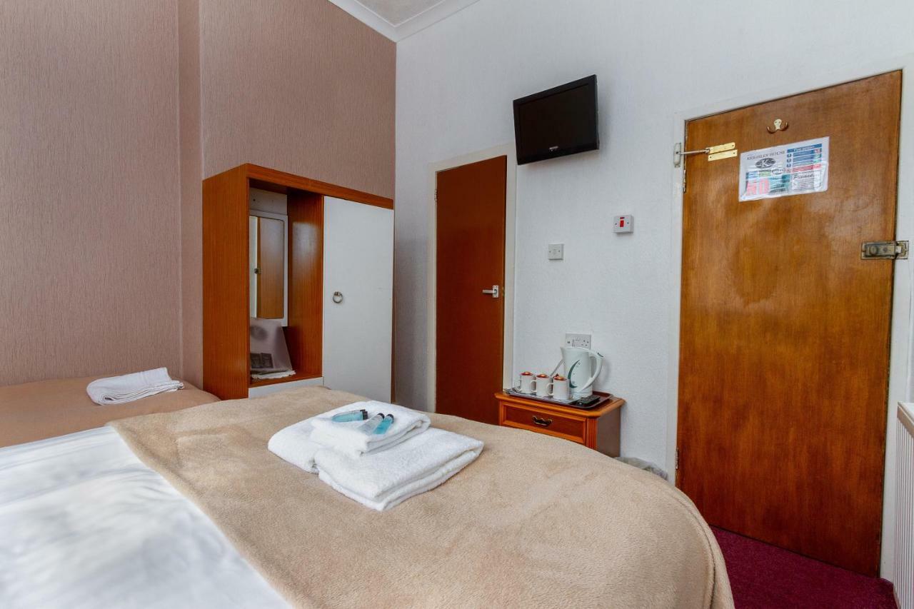 Keighley House 3*