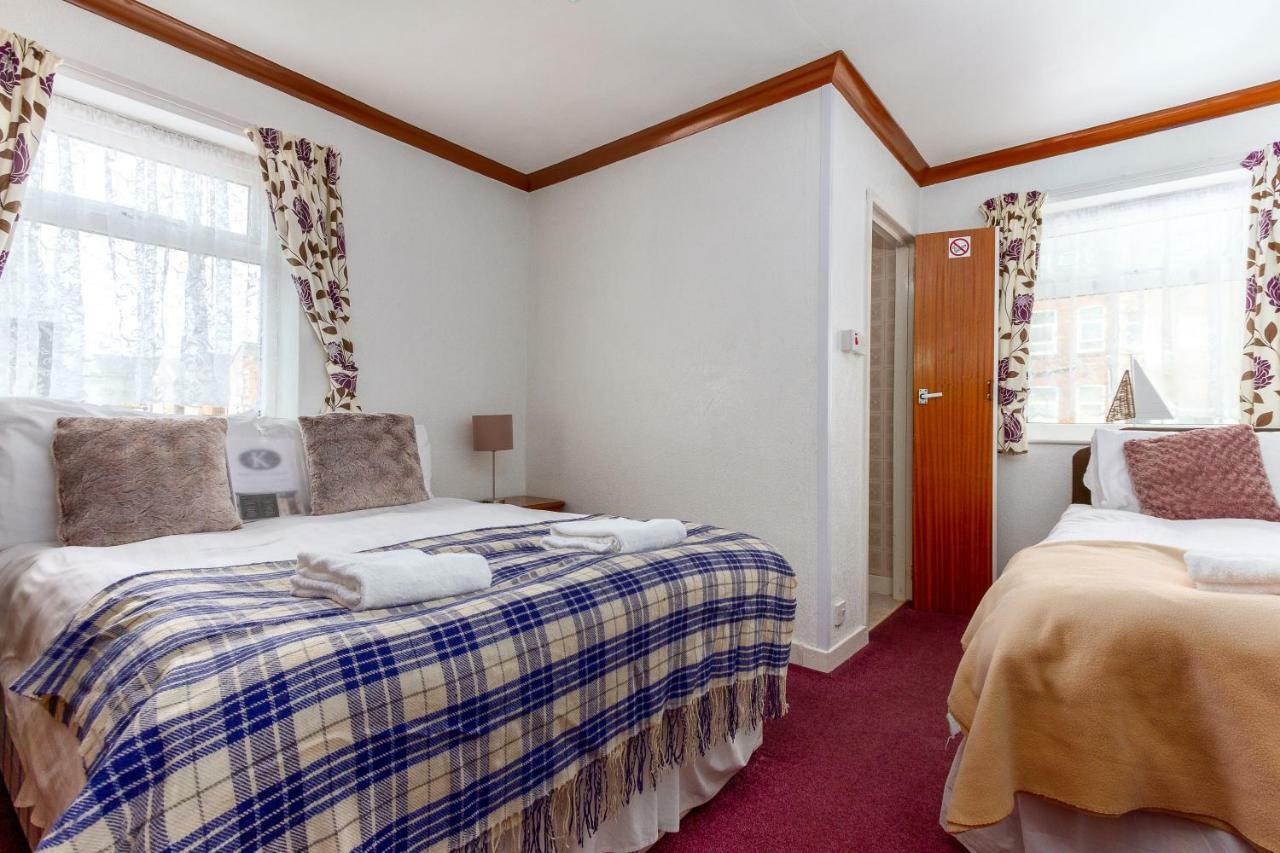 Guest house Keighley House 3*