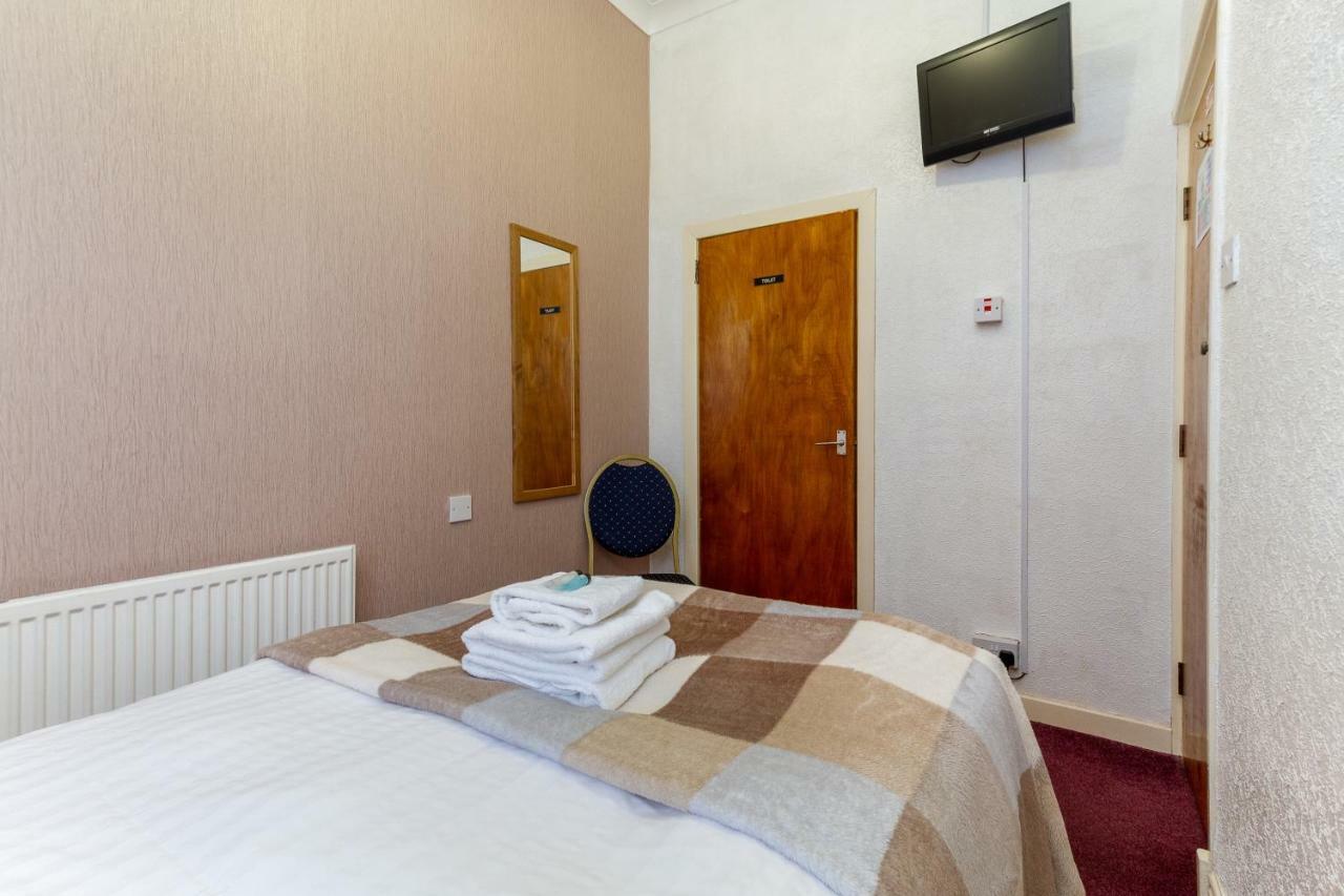 Guest house Keighley House 3*