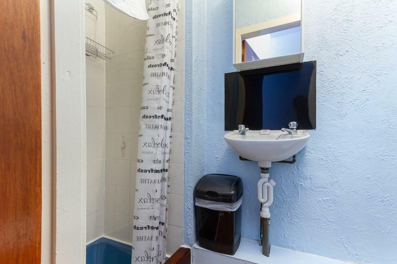 Keighley House 3*