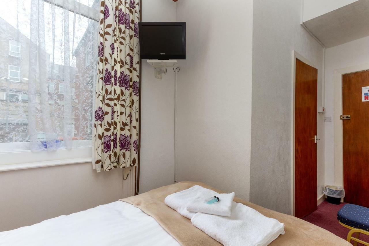 Keighley House Guest house 3*